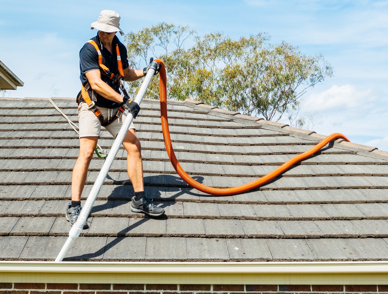 Home Reliance Gutter Cleaning